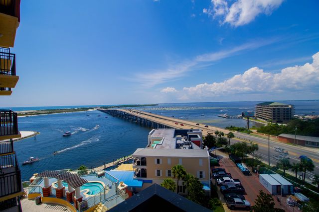 10 Harbor Boulevard W627, Destin, FL 32541