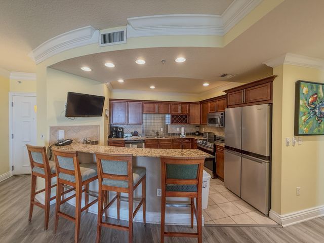 10 Harbor Boulevard W627, Destin, FL 32541