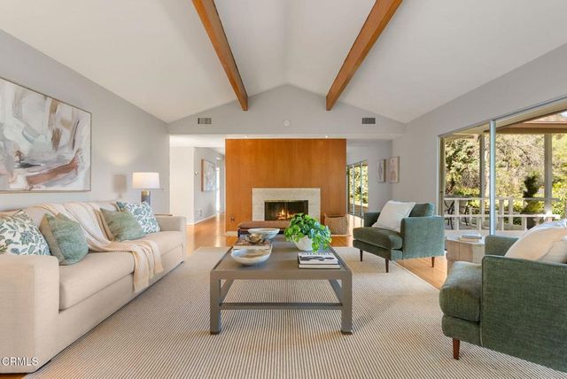 1625 Pegfair Estates Drive, Pasadena, CA 91103
