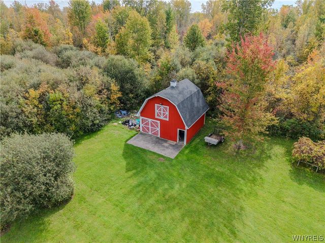 6129 Crosby Road, Lockport Town, NY 14094