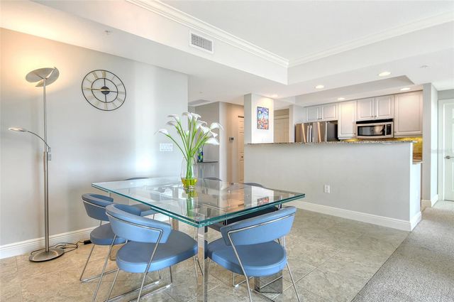 800 N TAMIAMI TRAIL 1110, Sarasota, FL 34236
