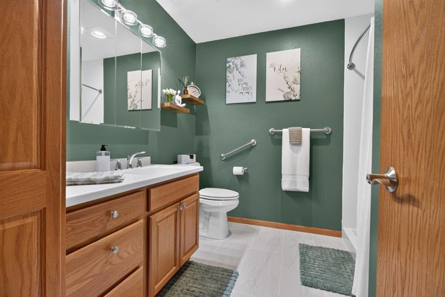 4124 Thresher Ct Unit 308, Cedar Falls, IA 50613