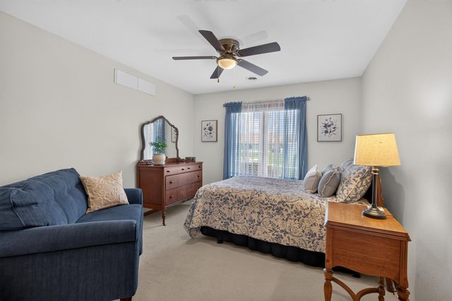 4124 Thresher Ct Unit 308, Cedar Falls, IA 50613