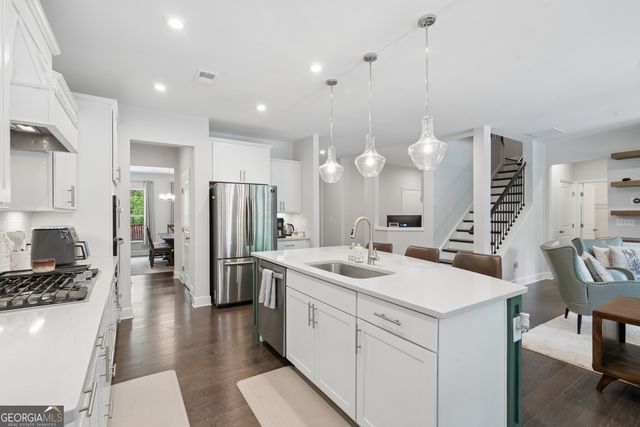 6168 Collins Road NW, Acworth, GA 30101