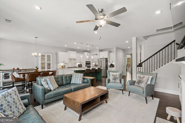 6168 Collins Road NW, Acworth, GA 30101