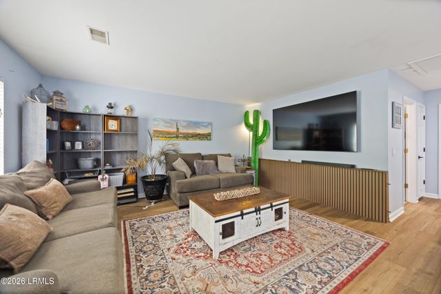 11 Longleaf Court, Bluffton, SC 29910