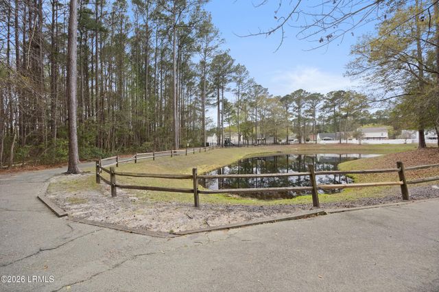 11 Longleaf Court, Bluffton, SC 29910