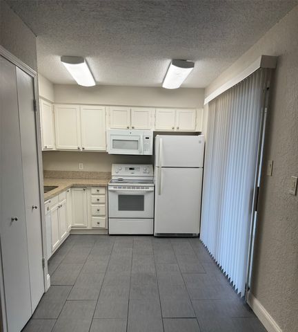 4748 Old Bent Tree Lane 304, Dallas, TX 75287