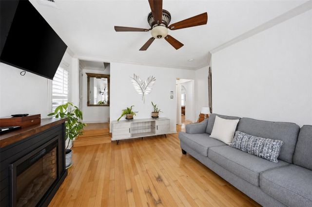 1951 Lexington Street, Houston, TX 77098