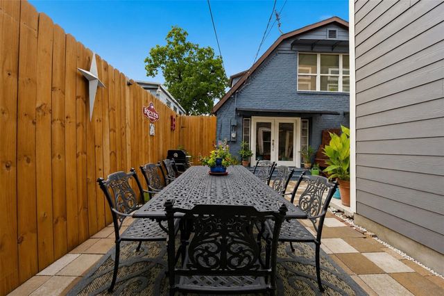 1951 Lexington Street, Houston, TX 77098
