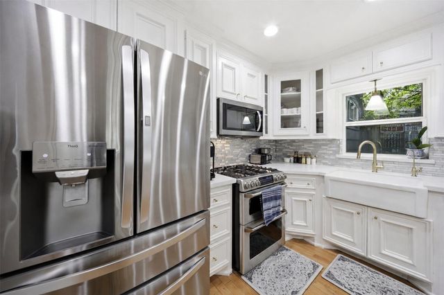 1951 Lexington Street, Houston, TX 77098