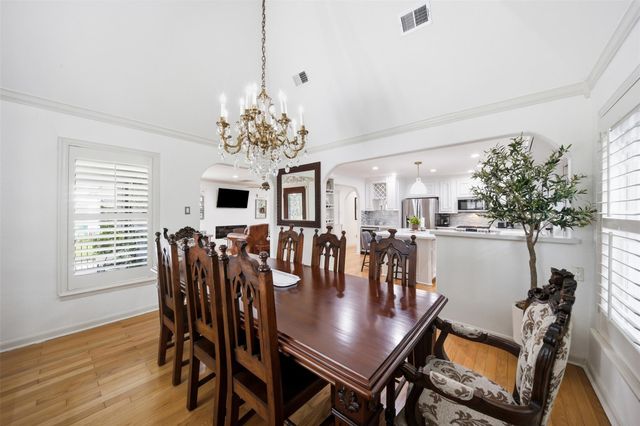 1951 Lexington Street, Houston, TX 77098