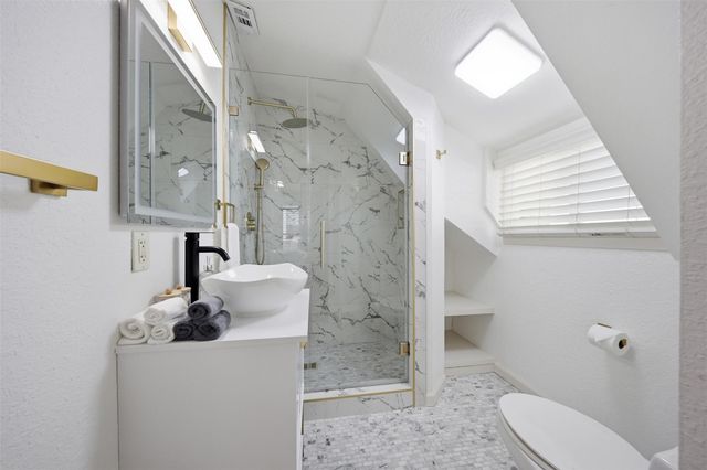 1951 Lexington Street, Houston, TX 77098