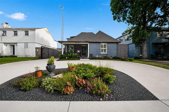 1951 Lexington Street, Houston, TX 77098