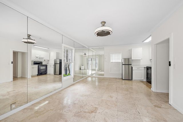 228 9th Street, West Palm Beach, FL 33401