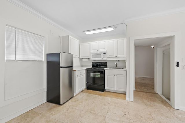 228 9th Street, West Palm Beach, FL 33401