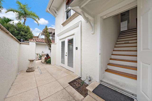 228 9th Street, West Palm Beach, FL 33401
