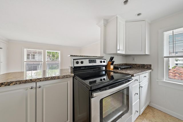 228 9th Street, West Palm Beach, FL 33401