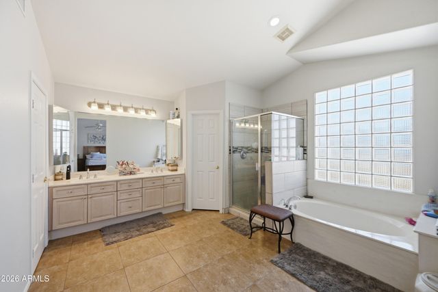 5960 W LONE CACTUS Drive, Glendale, AZ 85308