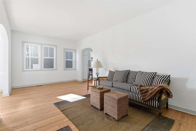 101 N Atlantic Ave, Cheswick, PA 15204