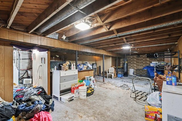 6609 Cranwood Drive, Flint, MI 48505