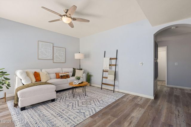 2650 W Camino Del Venegas, Tucson, AZ 85742