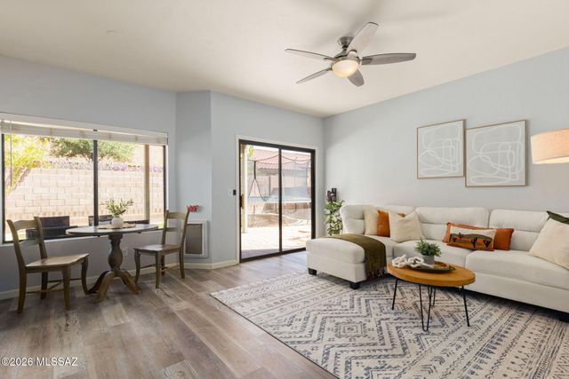 2650 W Camino Del Venegas, Tucson, AZ 85742
