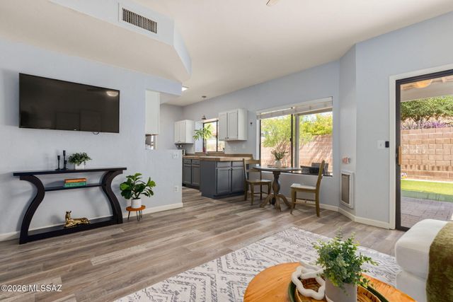 2650 W Camino Del Venegas, Tucson, AZ 85742