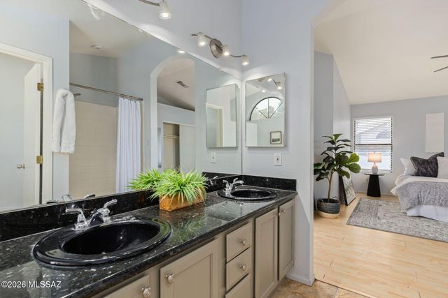 2650 W Camino Del Venegas, Tucson, AZ 85742
