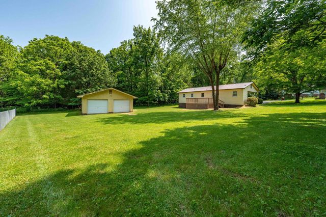 1315 Adobe Drive, Johnson City, TN 37601