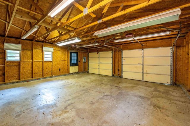 1315 Adobe Drive, Johnson City, TN 37601