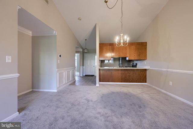 33 BLACK OAK DR, Lancaster, PA 17602