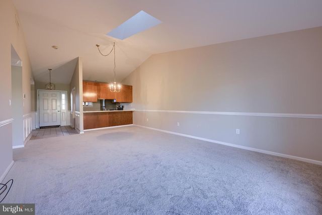 33 BLACK OAK DR, Lancaster, PA 17602