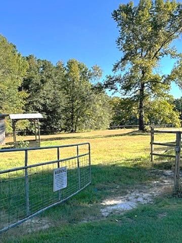 1221 D Hodge Rd, Cottonwood, AL 36320