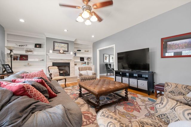 115 Winding View Trail, Georgetown, KY 40324