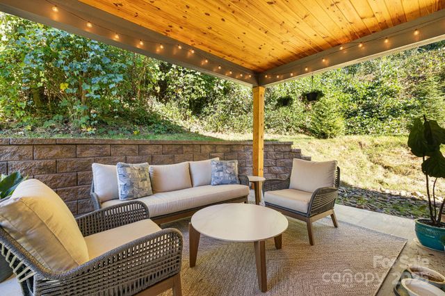 108 Glendale Avenue, Asheville, NC 28803