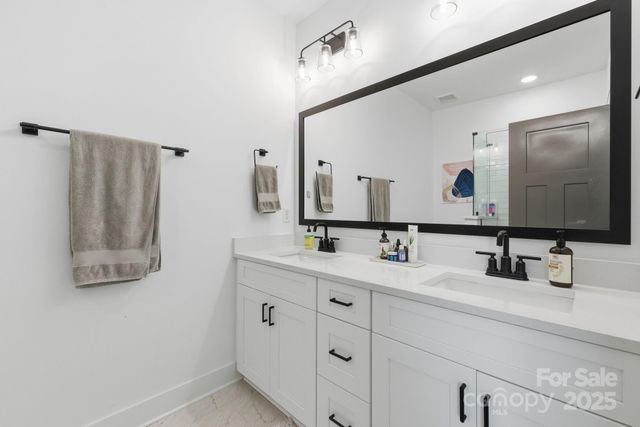 108 Glendale Avenue, Asheville, NC 28803