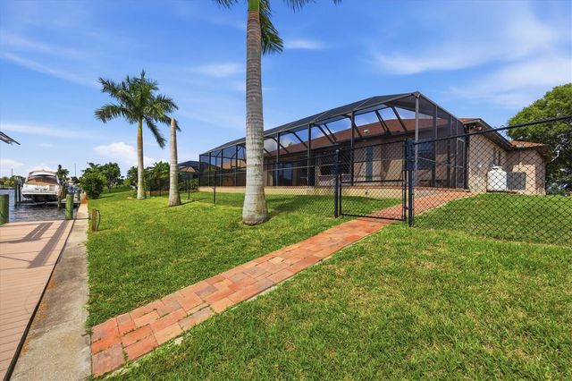 9404 SPRING CIRCLE, Port Charlotte, FL 33981