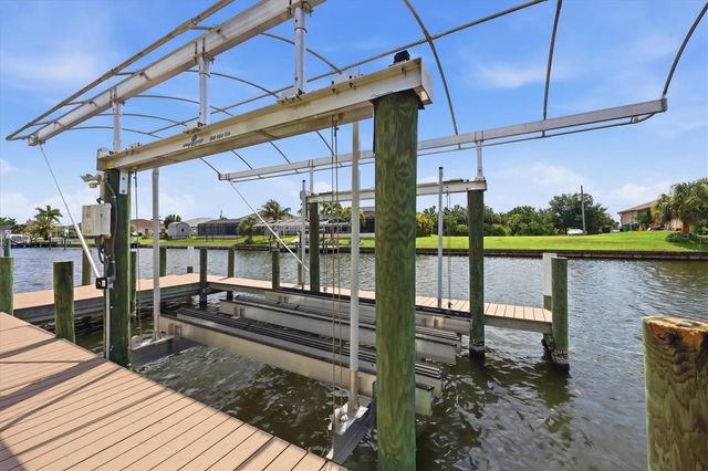 9404 SPRING CIRCLE, Port Charlotte, FL 33981