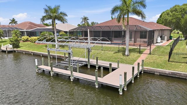 9404 SPRING CIRCLE, Port Charlotte, FL 33981