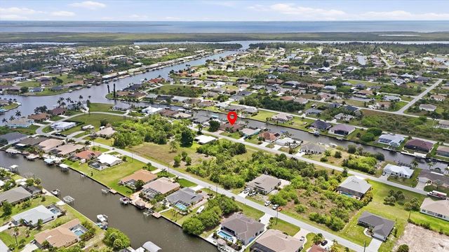 9404 SPRING CIRCLE, Port Charlotte, FL 33981