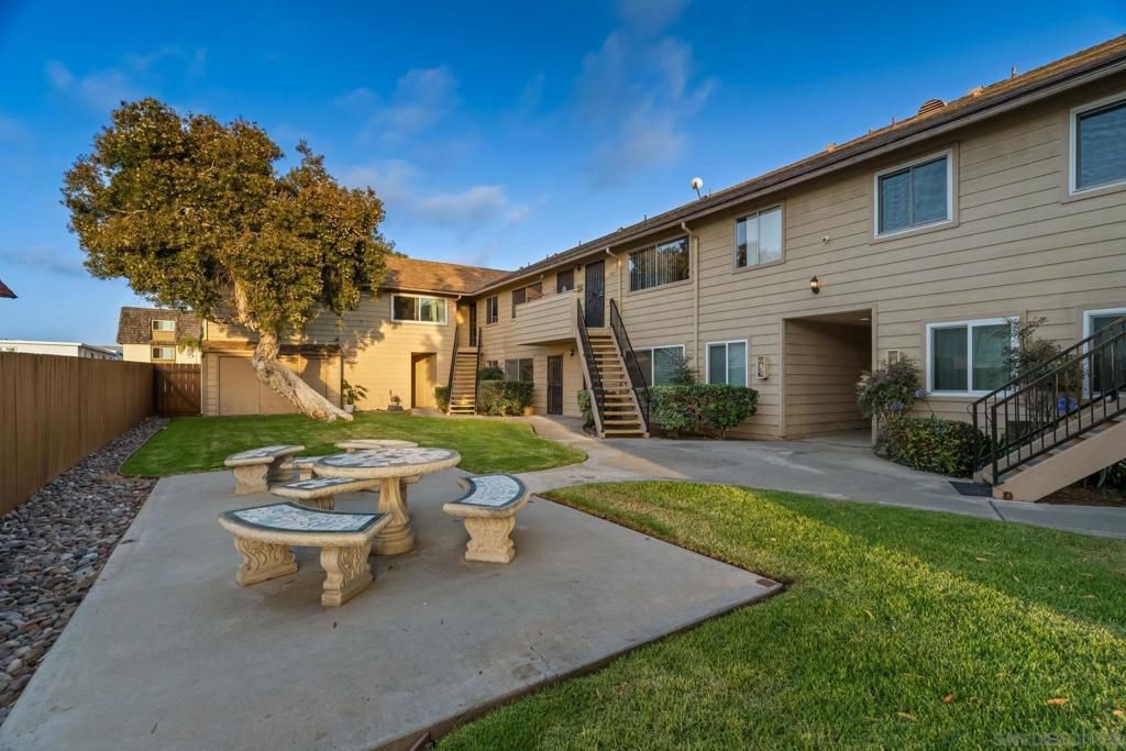 Image 10 of property listing at 1274 Holly Ave, Imperial Beach, CA 91932