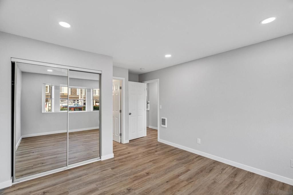 Image 19 of property listing at 1274 Holly Ave, Imperial Beach, CA 91932