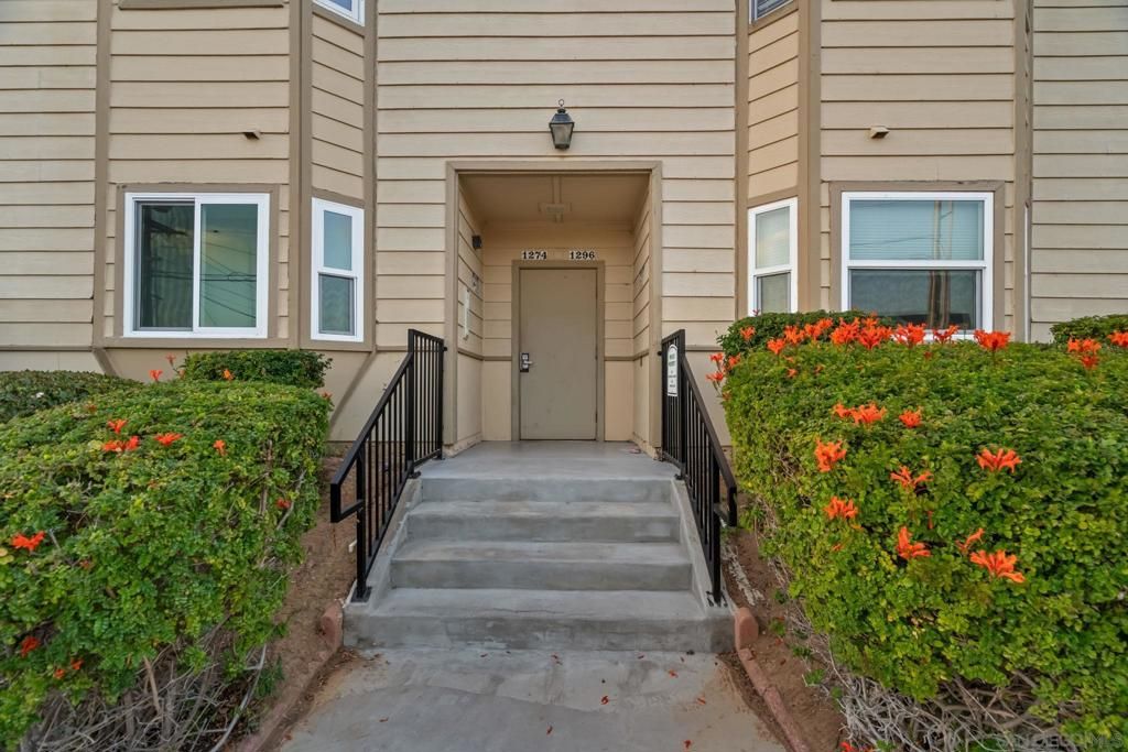 Image 9 of property listing at 1274 Holly Ave, Imperial Beach, CA 91932