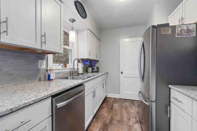 5118 Wyoming Street, Duluth, MN 55804