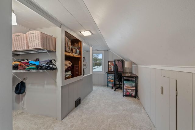 5118 Wyoming Street, Duluth, MN 55804