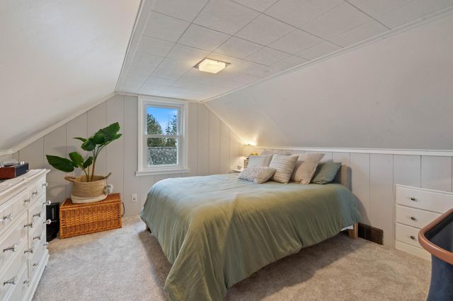 5118 Wyoming Street, Duluth, MN 55804