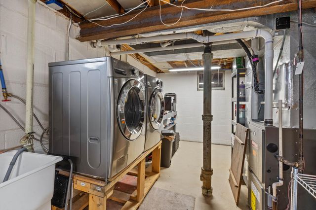 5118 Wyoming Street, Duluth, MN 55804