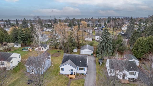 5118 Wyoming Street, Duluth, MN 55804