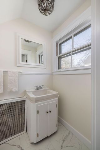 110 School Street, Concord, NH 03301